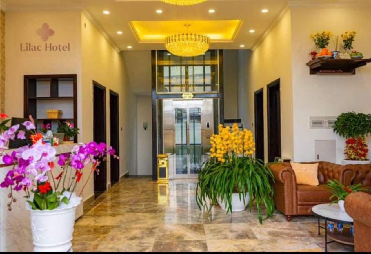 Khach San Lilac Hotel 大叻 外观 照片