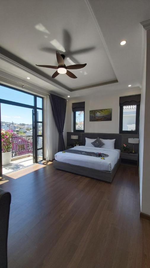 Khach San Lilac Hotel 大叻 外观 照片