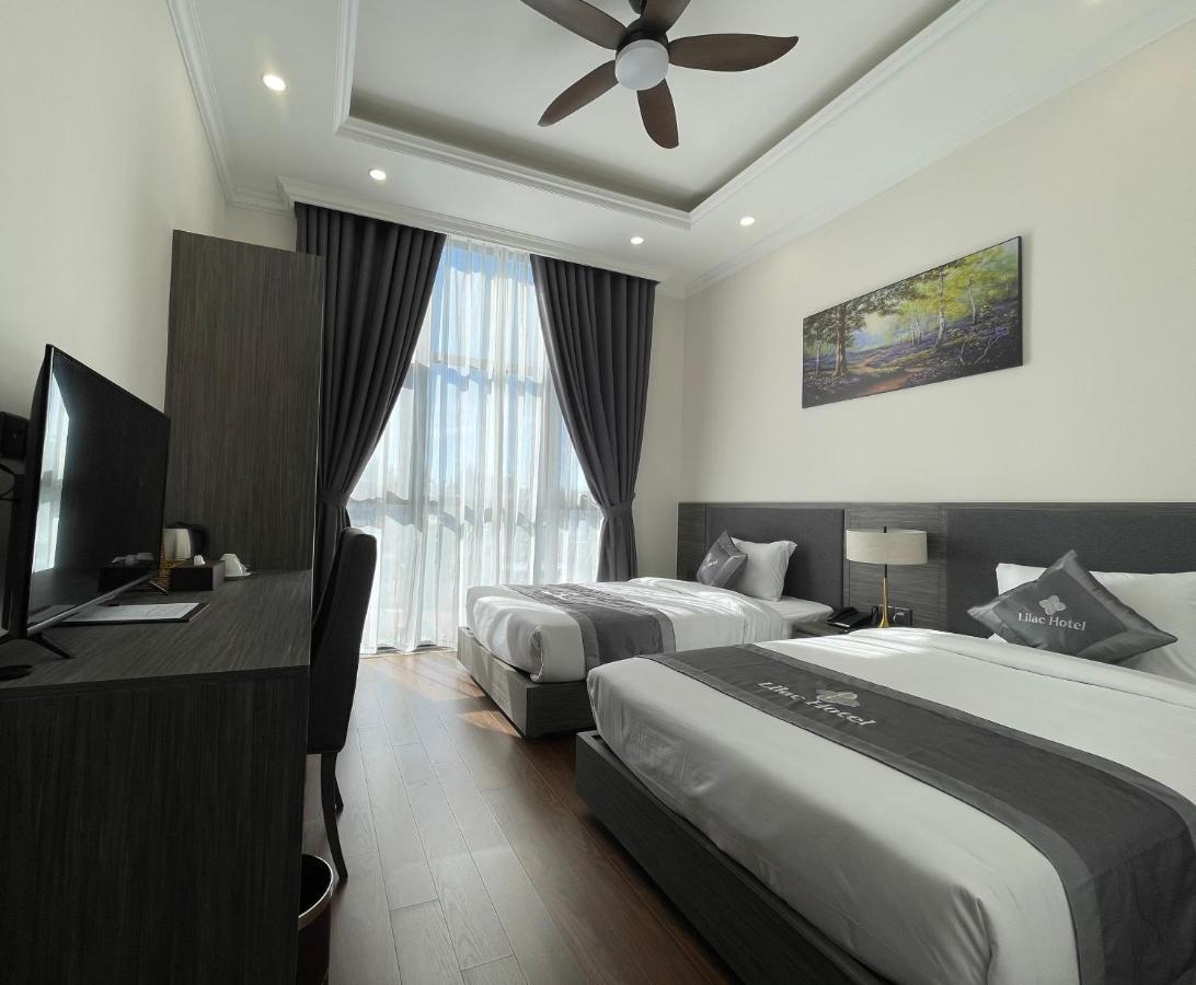 Khach San Lilac Hotel 大叻 外观 照片